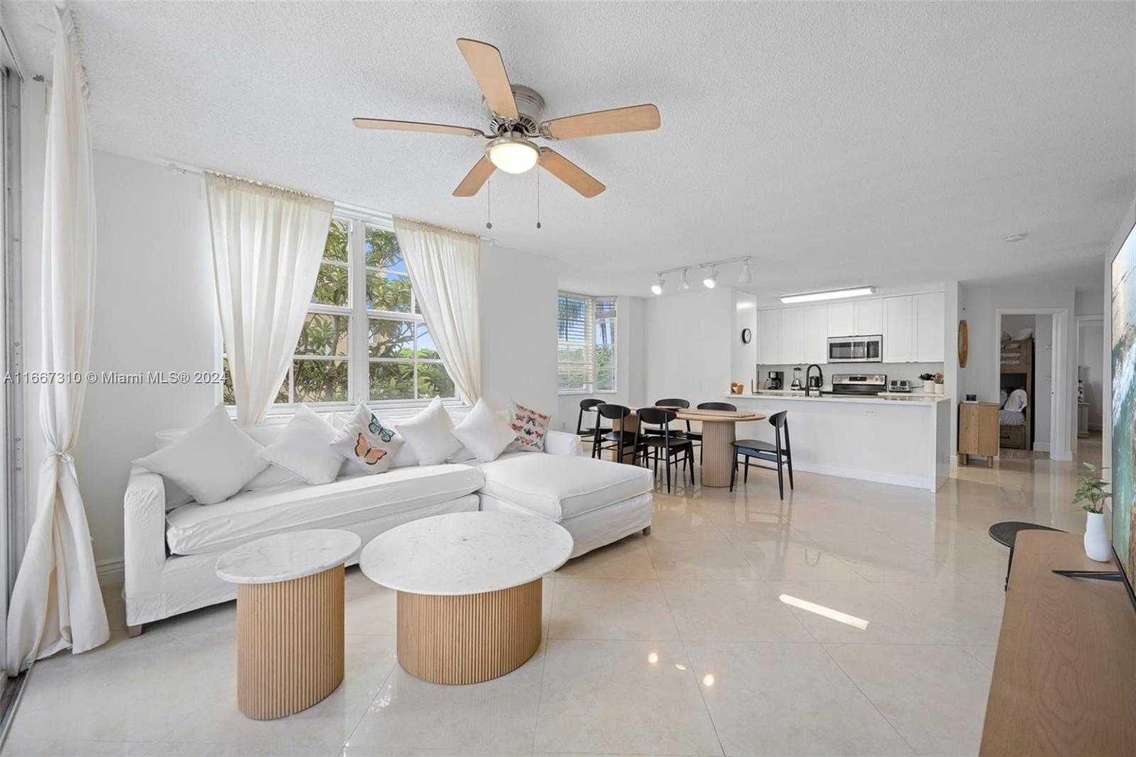 Small Image of 19999 EAST COUNTRY CLUB DR #1307, Aventura Number 6