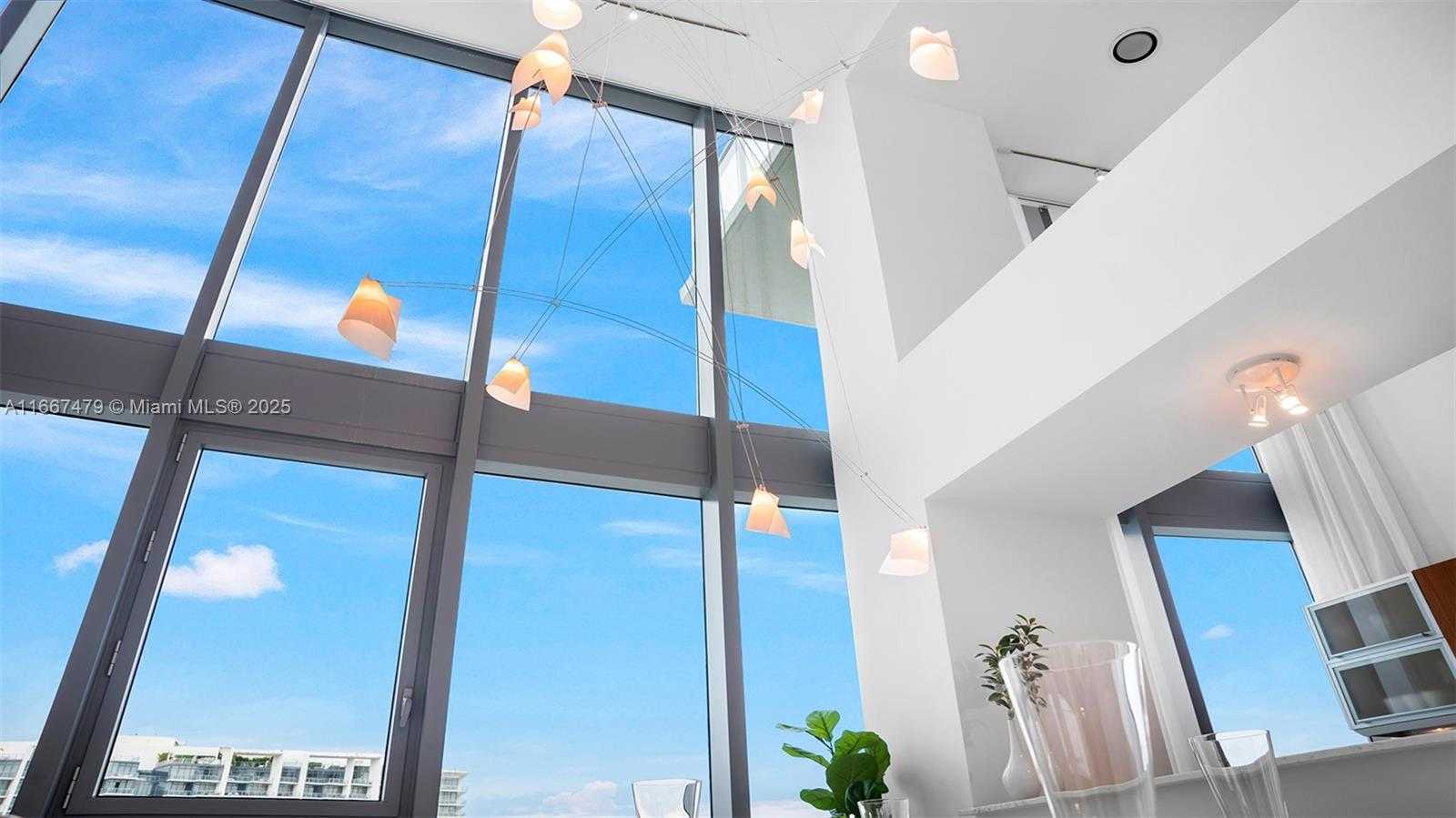 Small Image of 101 20TH ST TH B #TH-B 1505, Miami Beach Number 11