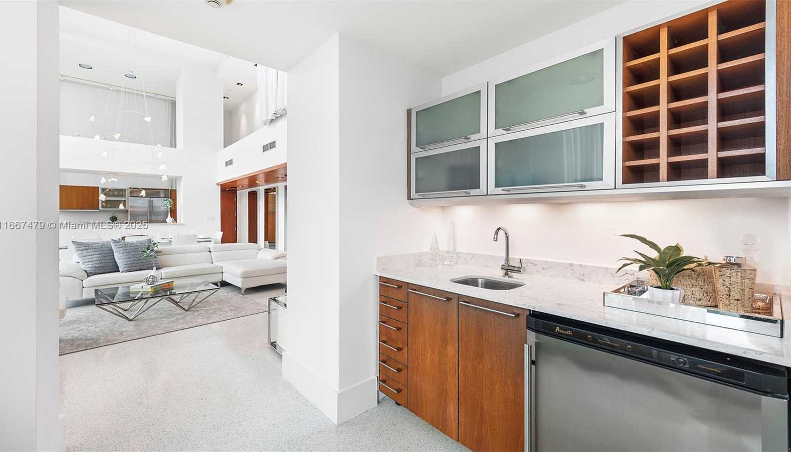 Small Image of 101 20TH ST TH B #TH-B 1505, Miami Beach Number 23