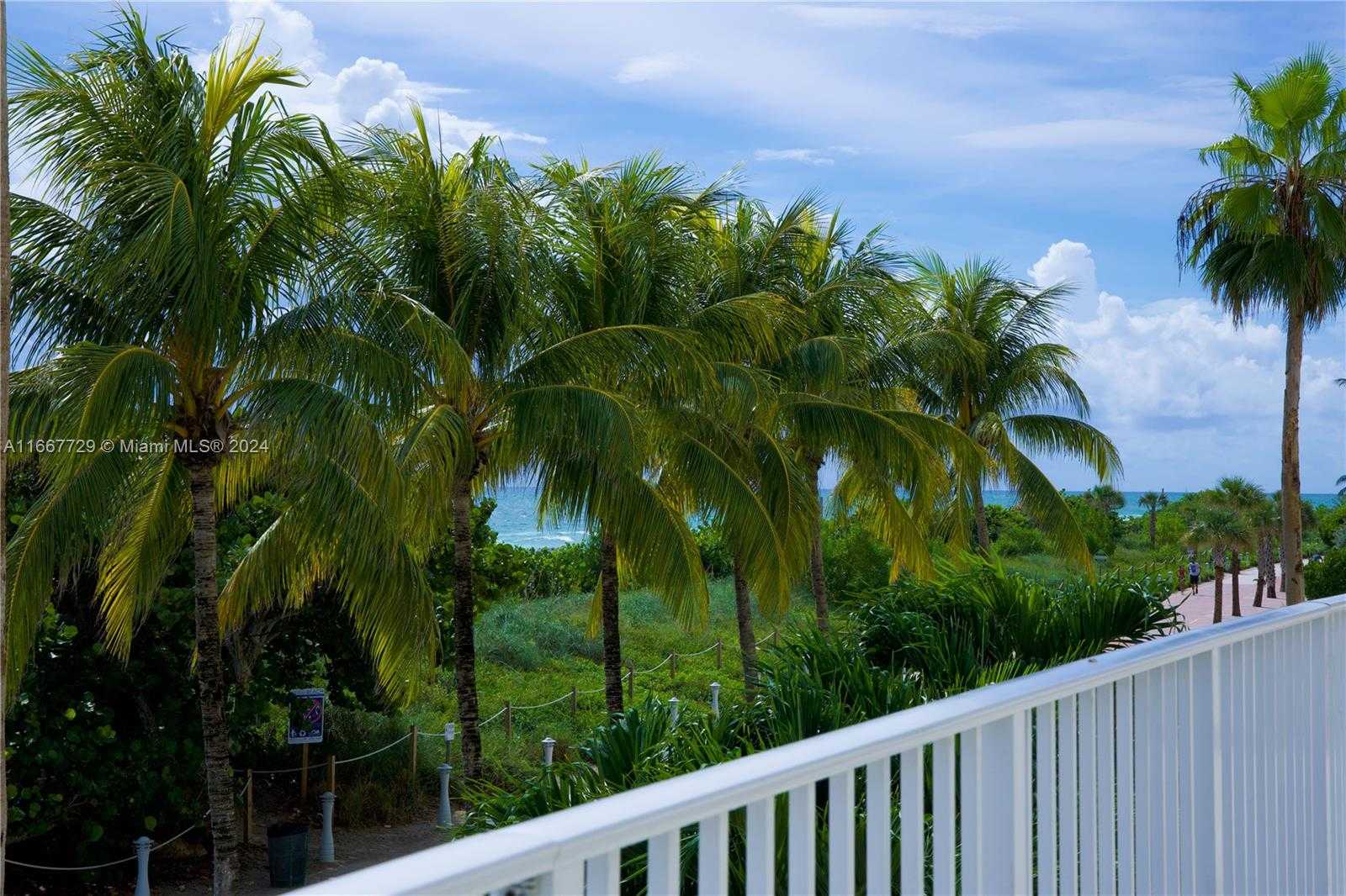 Small Image of 5601 COLLINS AVE #1614, Miami Beach Number 18