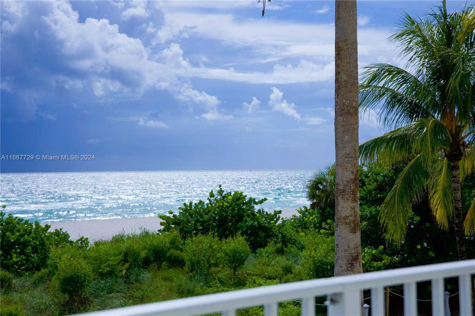 Small Image of 5601 COLLINS AVE #1614, Miami Beach Number 19