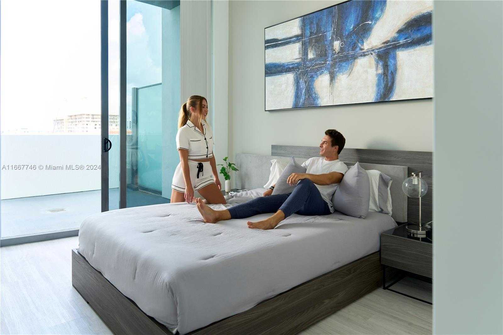 Small Image of 1809 JACKSON ST #504, Hollywood Number 2