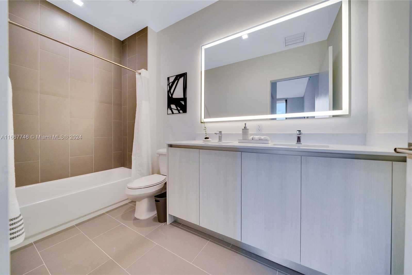 Small Image of 1809 JACKSON ST #504, Hollywood Number 34