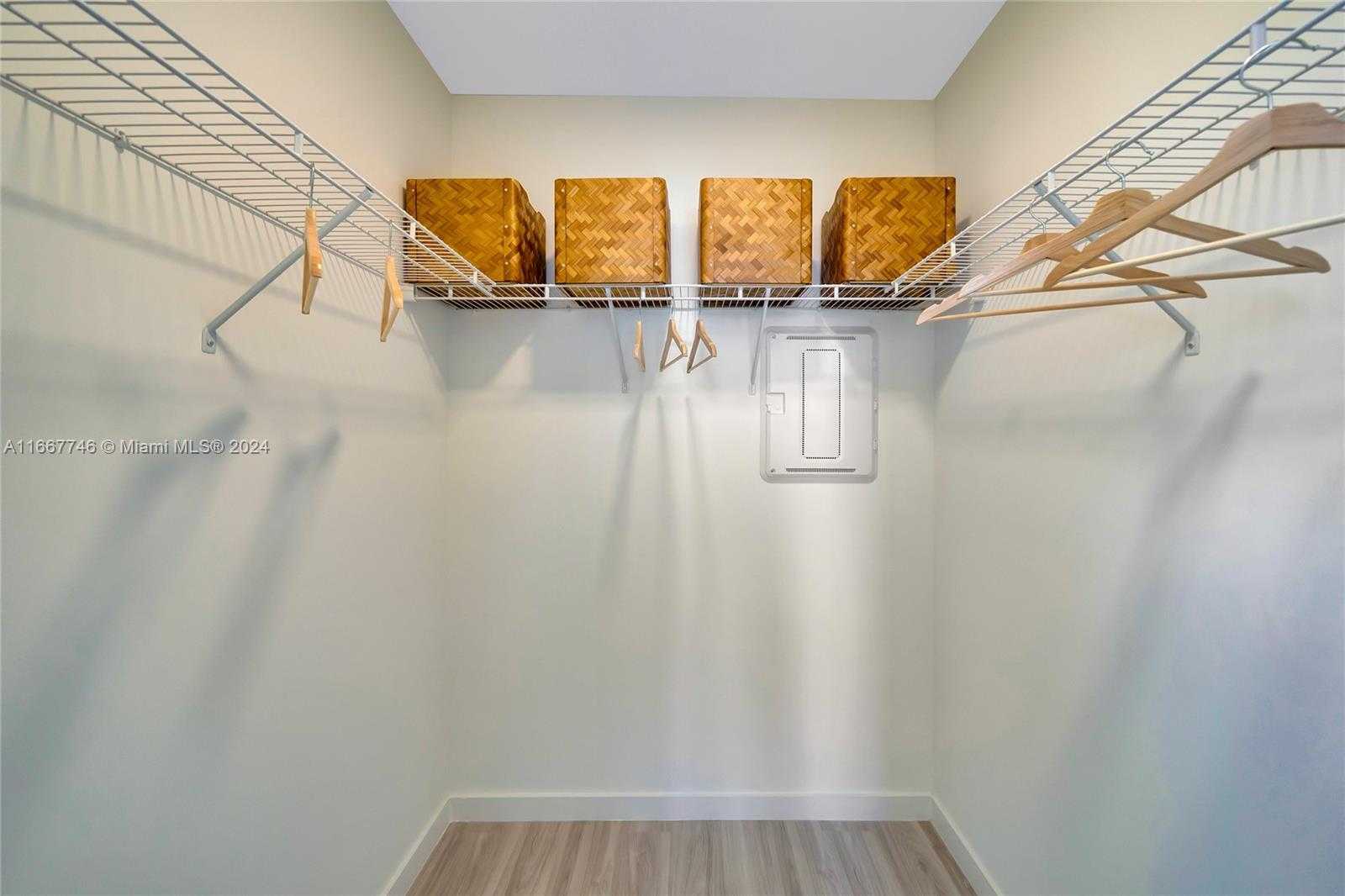 Small Image of 1809 JACKSON ST #504, Hollywood Number 37