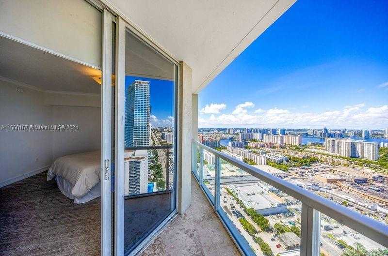 Small Image of 16699 COLLINS AVE #4006, Sunny Isles Beach Number 29