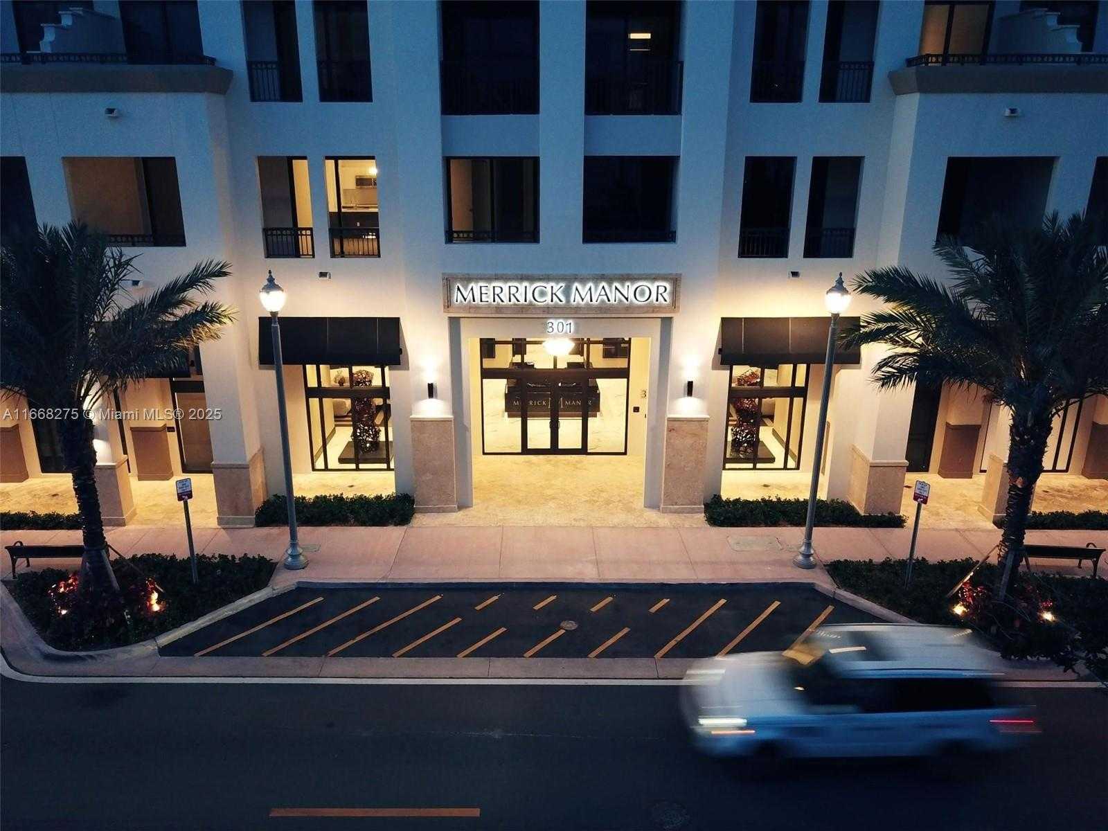 Small Image of 301 ALTARA AVE #527, Coral Gables Number 23