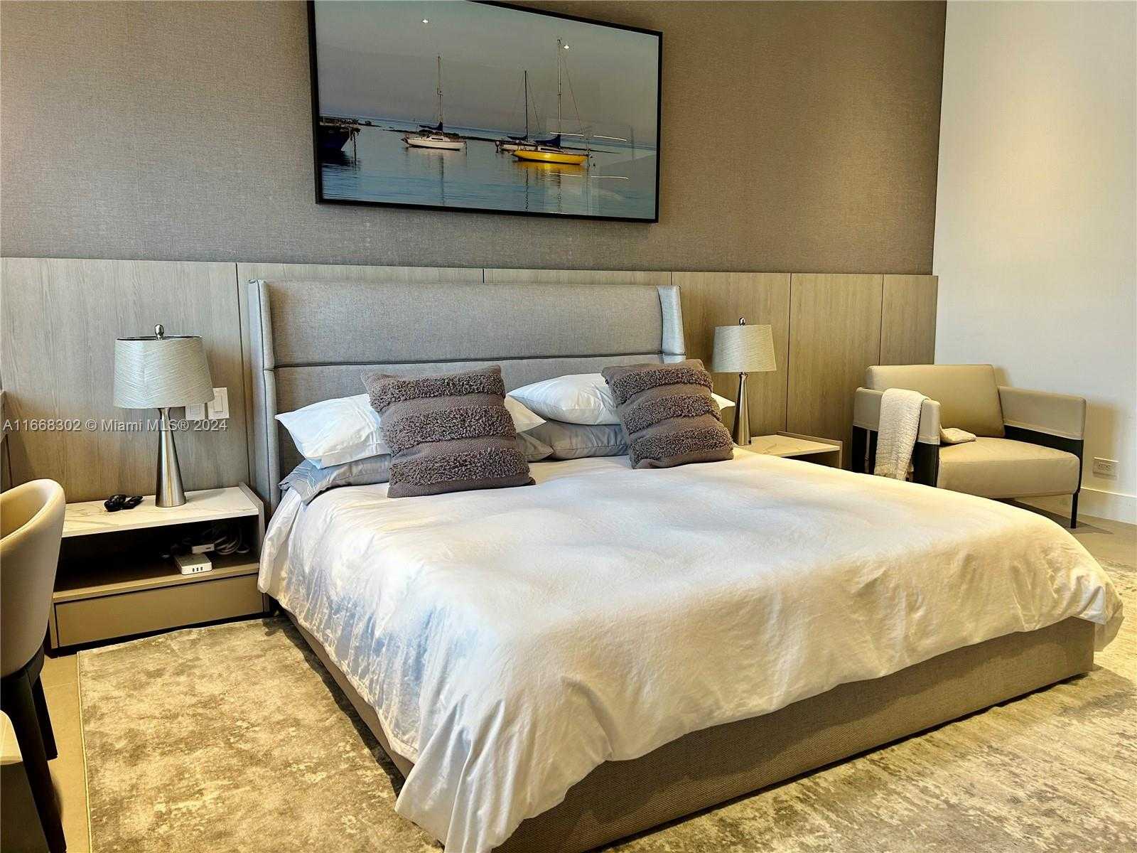 Small Image of 2301 Collins Ave, Miami Beach, FL 33139, USA Number 27