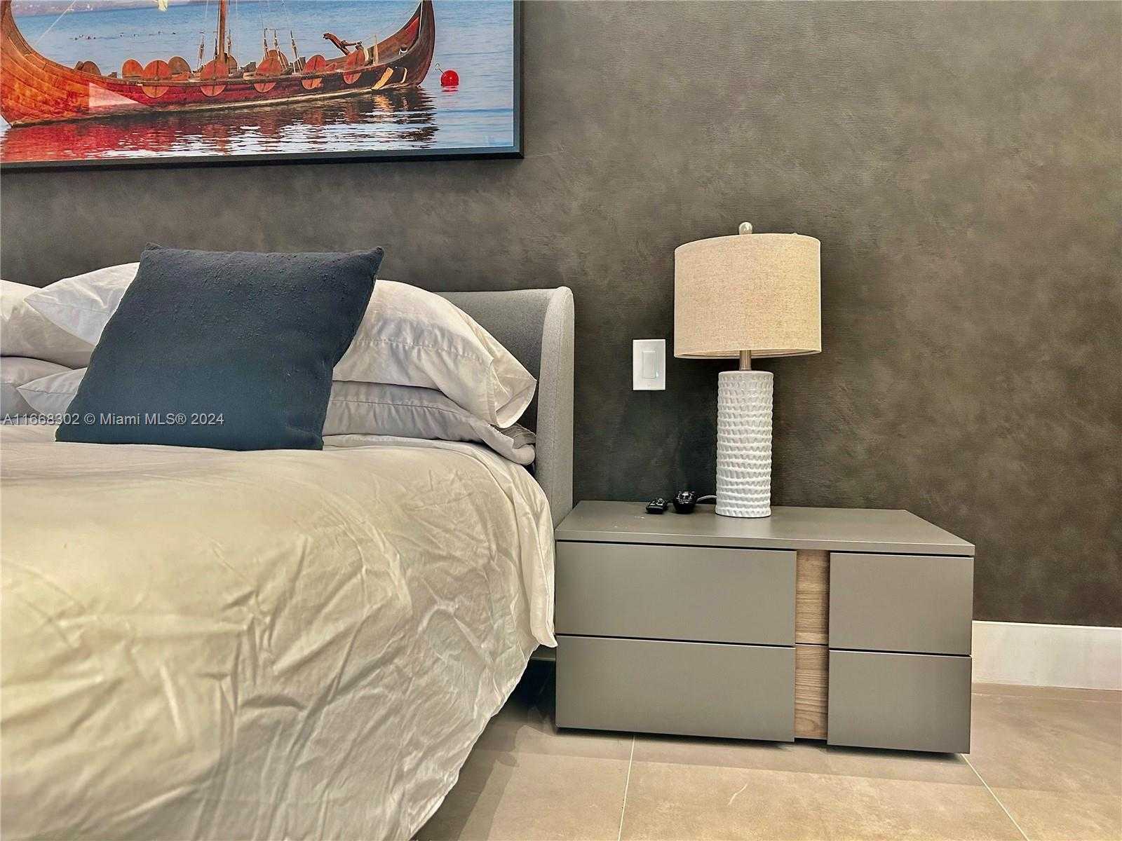 Small Image of 2301 Collins Ave, Miami Beach, FL 33139, USA Number 48