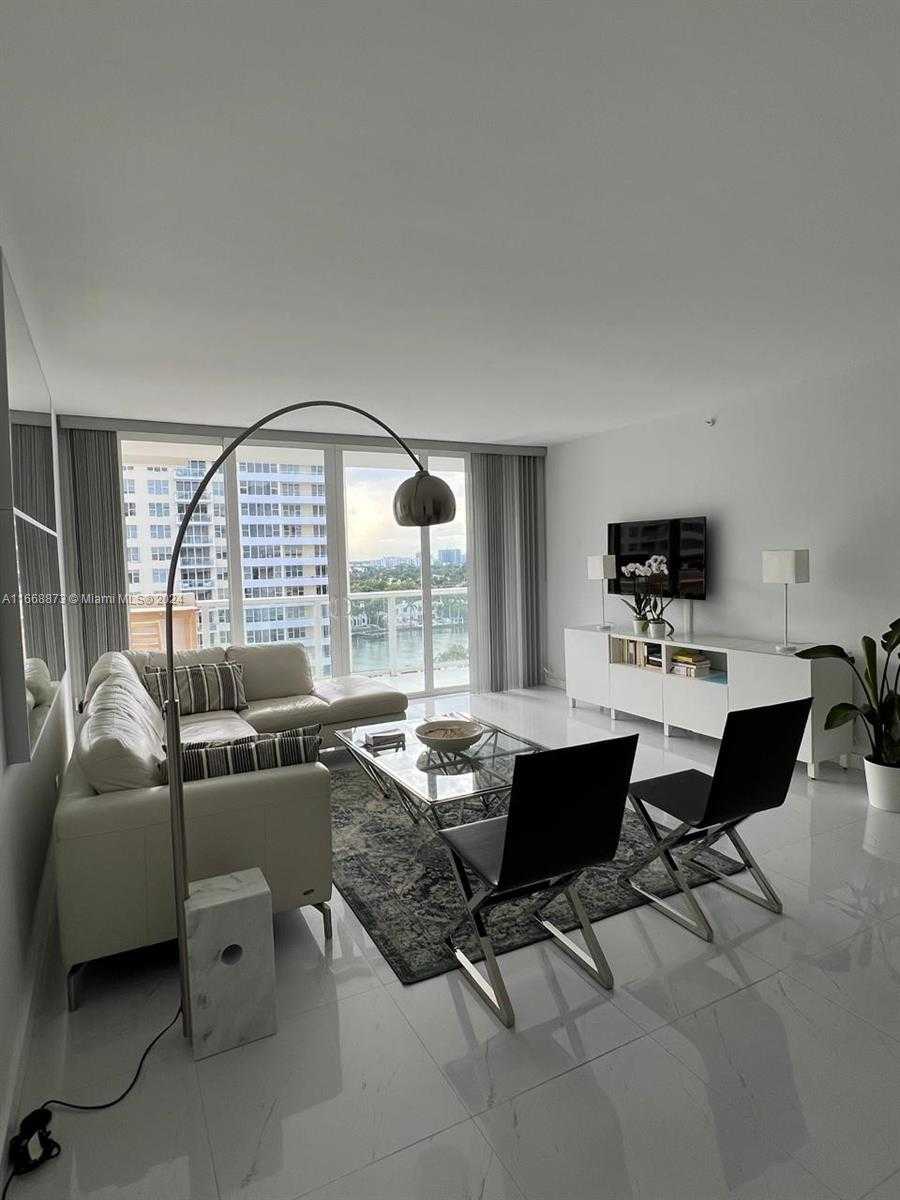 Small Image of 5601 COLLINS AVE #1115, Miami Beach Number 2