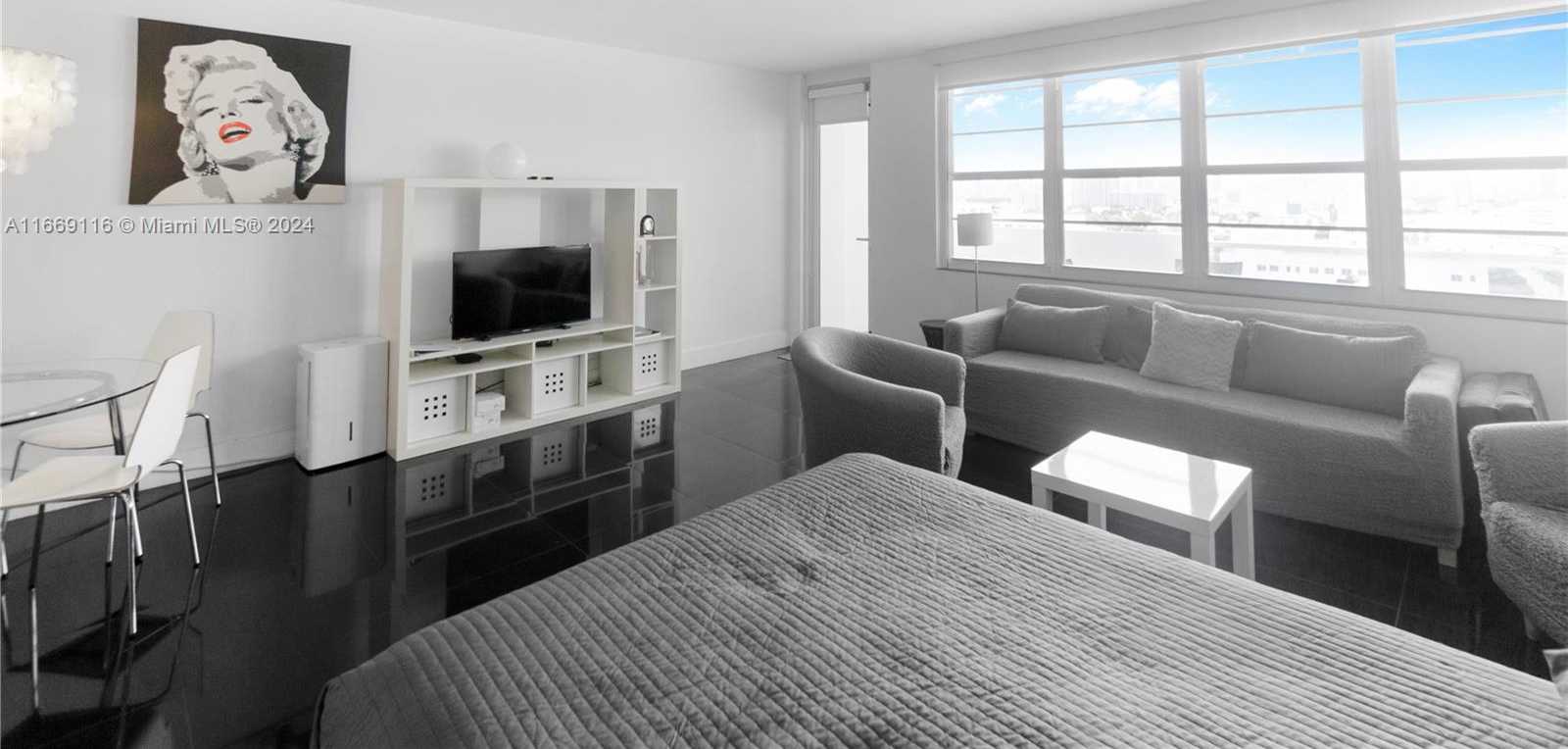 Small Image of 100 LINCOLN RD #1418, Miami Beach Number 5