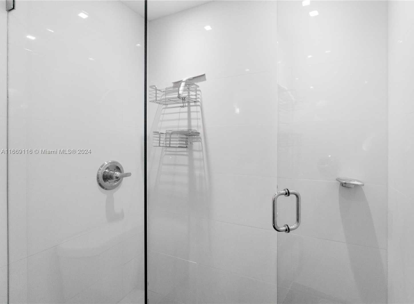 Small Image of 100 LINCOLN RD #1418, Miami Beach Number 9