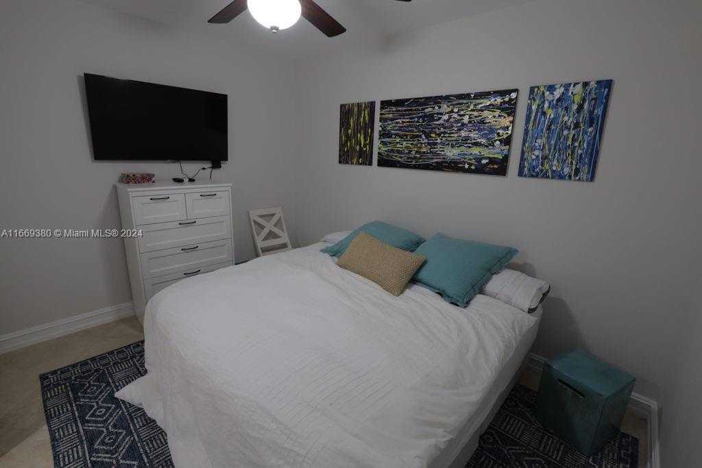Small Image of 1830 SOUTH OCEAN DR #2011, Hallandale Beach Number 21
