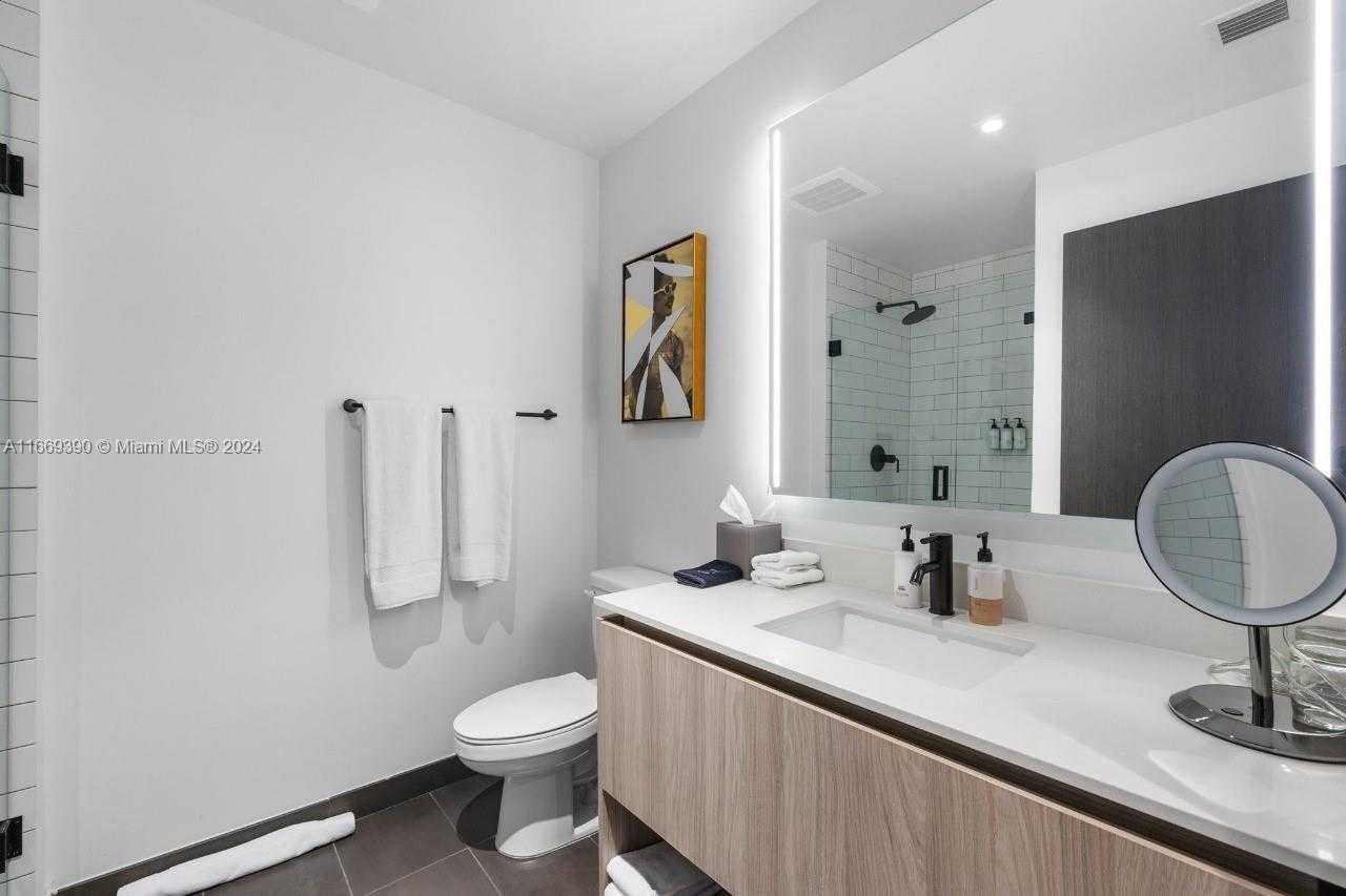 Small Image of 398 NORTH EAST 5TH ST #3113, Miami Number 7