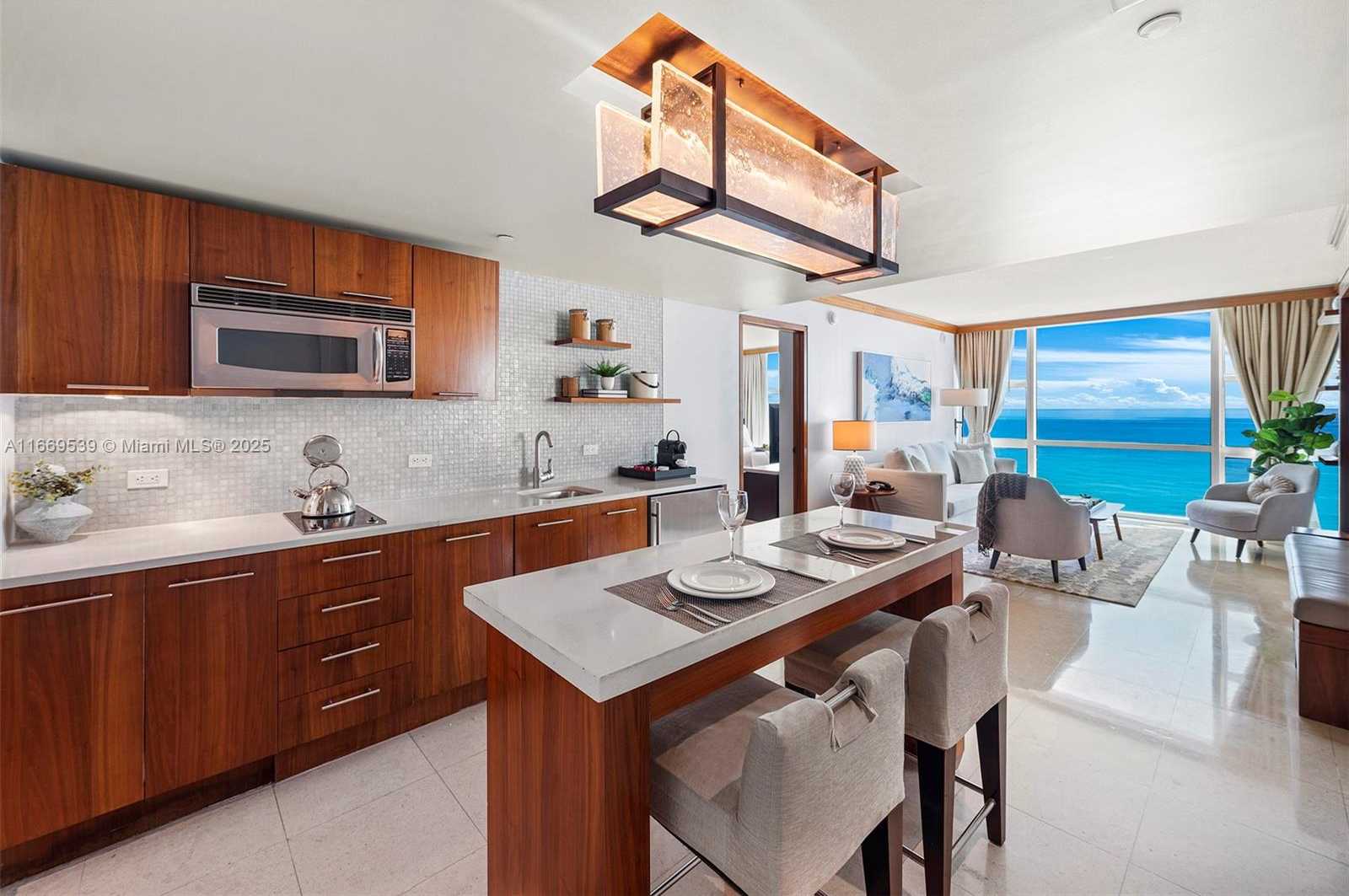Small Image of 6801 #505, Miami Beach Number 11