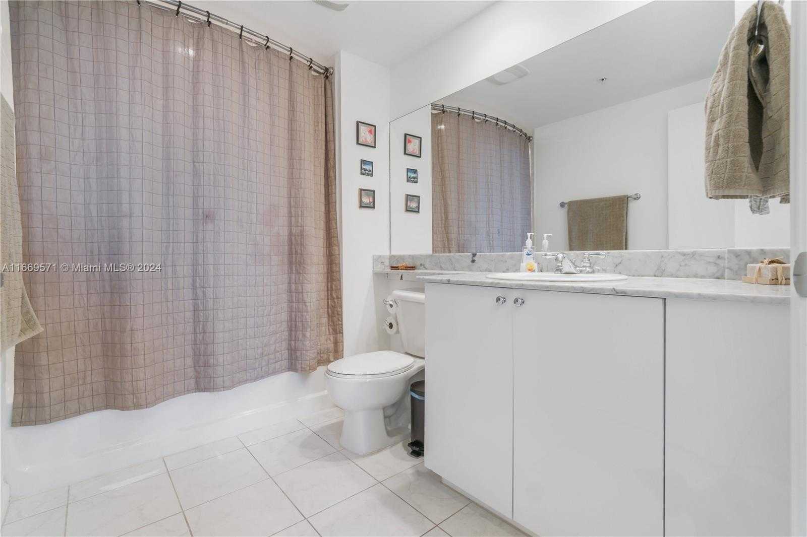 Small Image of 18800 NORTH EAST 29TH AVE #613, Aventura Number 15
