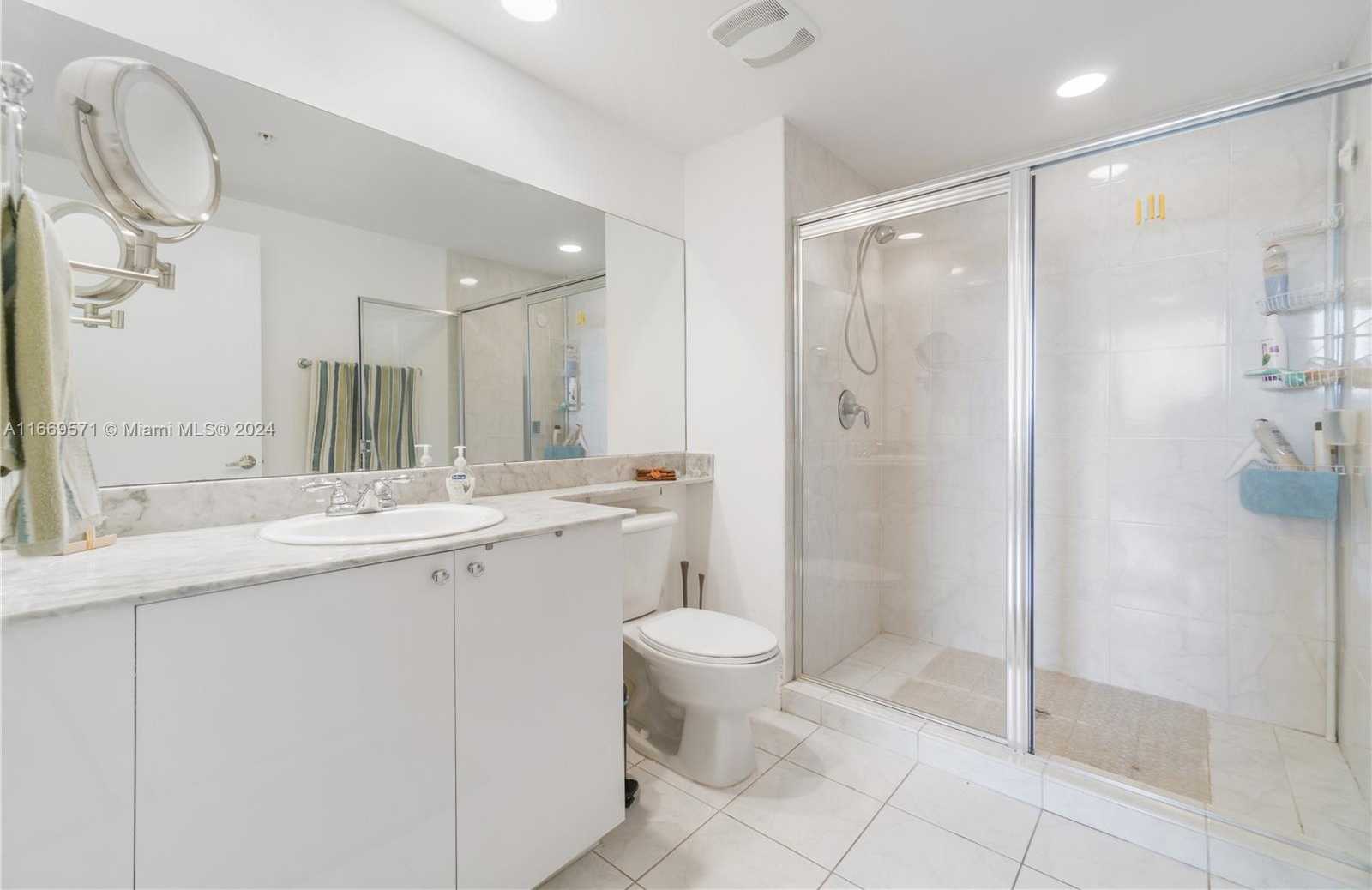 Small Image of 18800 NORTH EAST 29TH AVE #613, Aventura Number 18