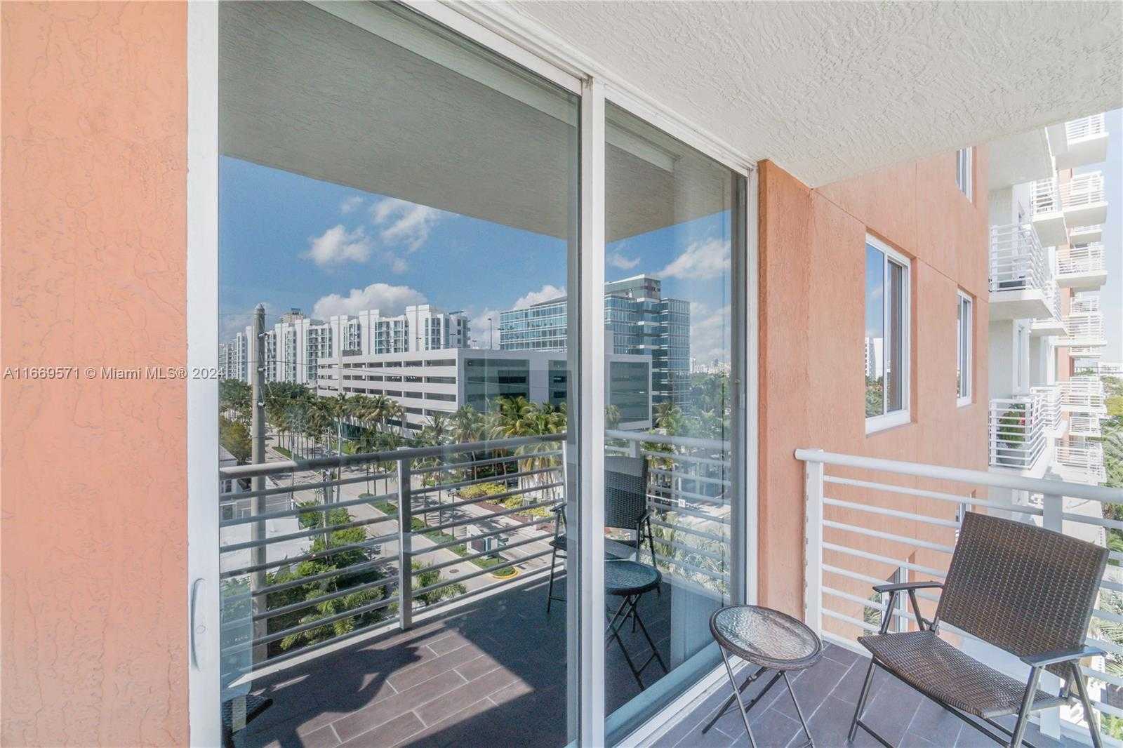 Small Image of 18800 NORTH EAST 29TH AVE #613, Aventura Number 20