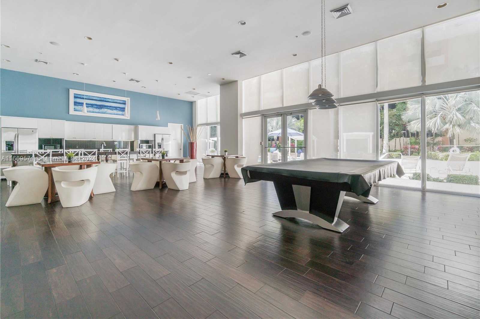Small Image of 18800 NORTH EAST 29TH AVE #613, Aventura Number 29