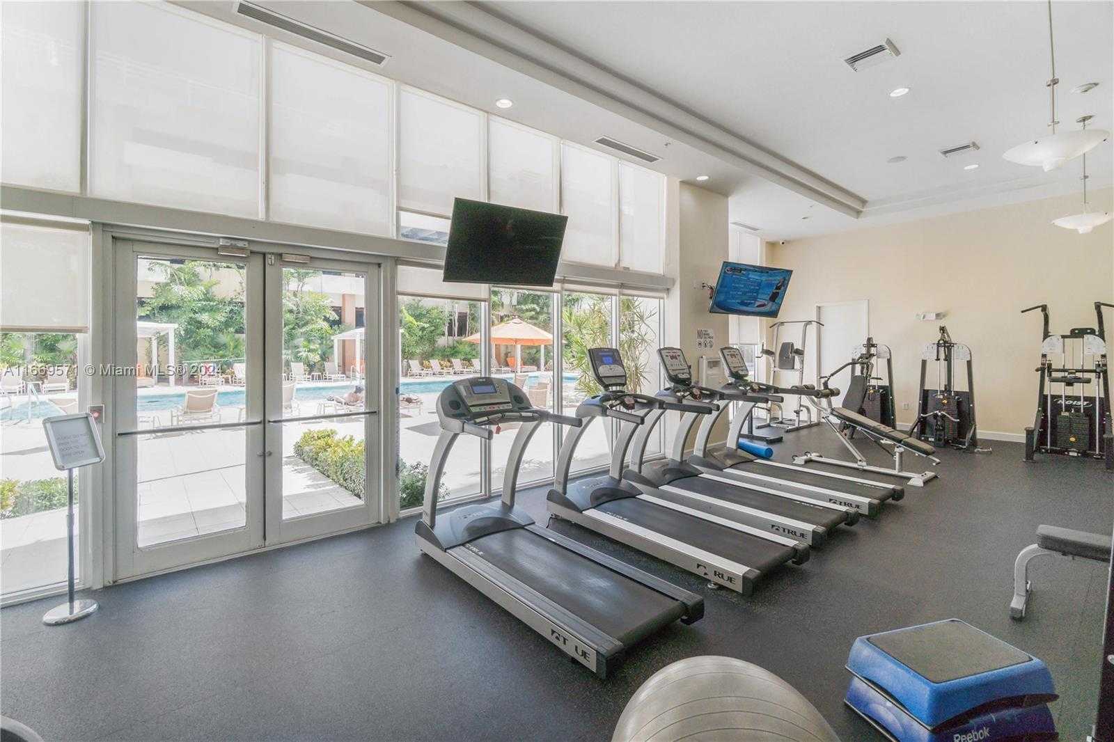 Small Image of 18800 NORTH EAST 29TH AVE #613, Aventura Number 33