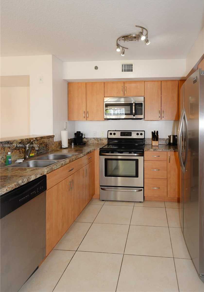 Small Image of 19555 EAST COUNTRY CLUB DR #8204, Aventura Number 12