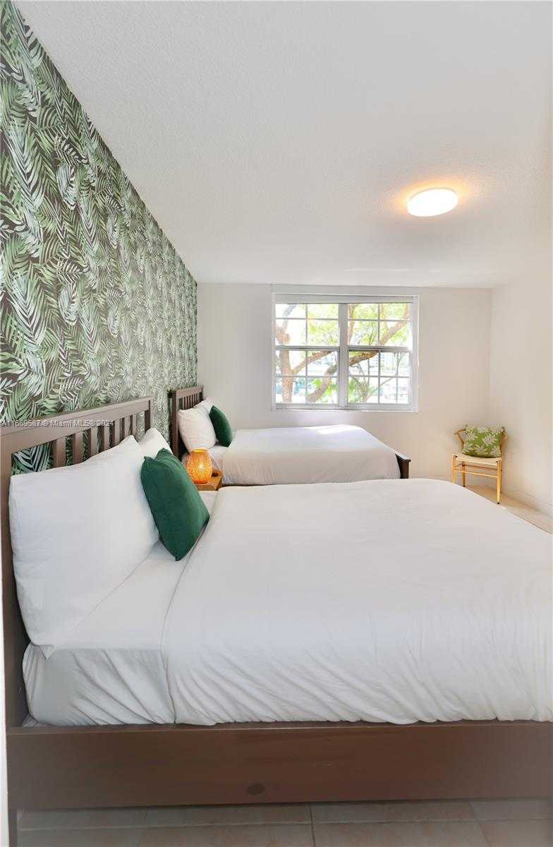 Small Image of 19555 EAST COUNTRY CLUB DR #8204, Aventura Number 8