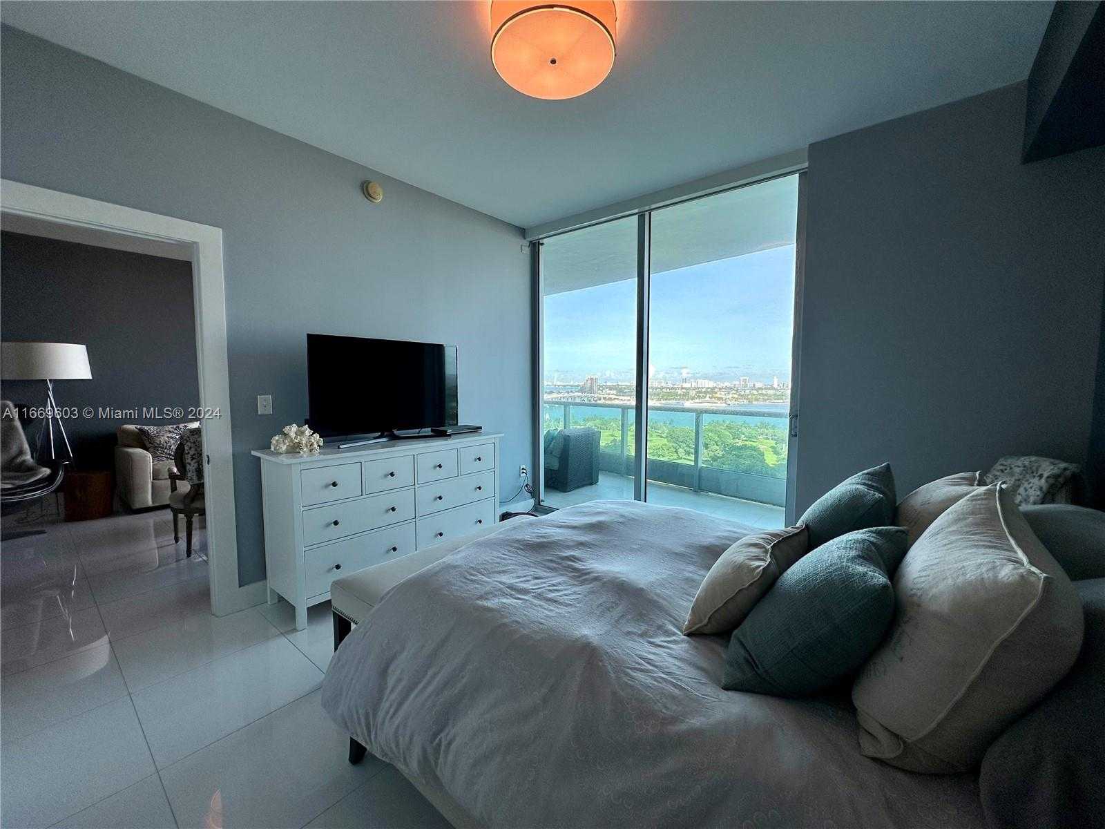 Small Image of 900 BISCAYNE BLVD #1903, Miami Number 19