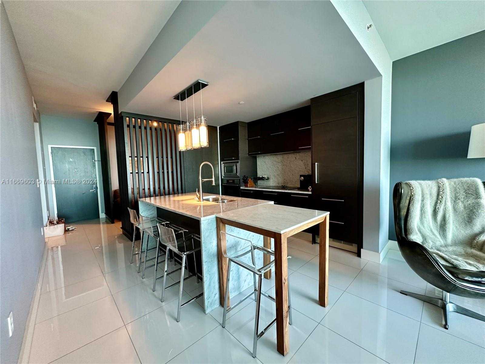 Small Image of 900 BISCAYNE BLVD #1903, Miami Number 8