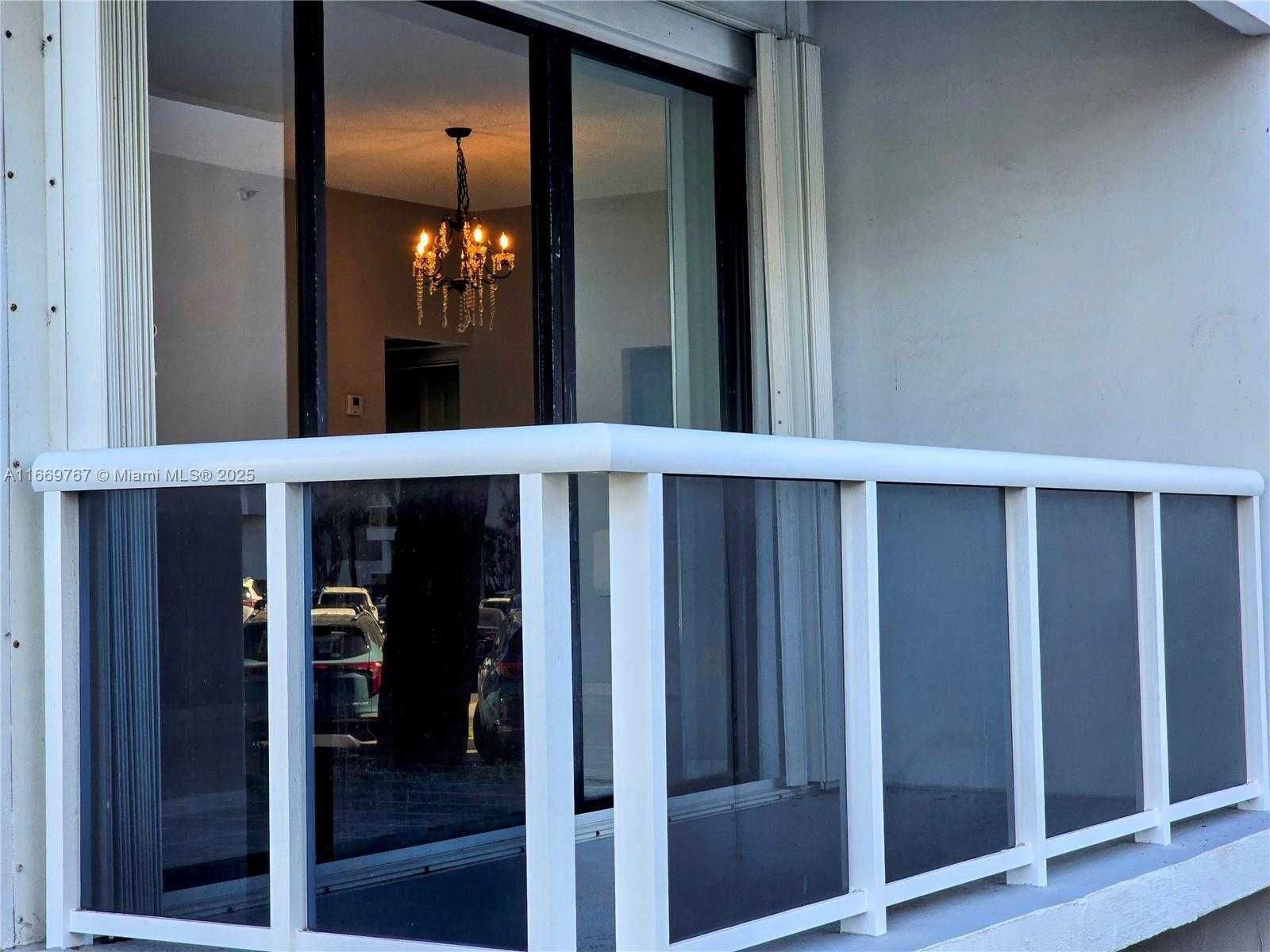 Small Image of 20505 EAST COUNTRY CLUB DR #138, Aventura Number 13