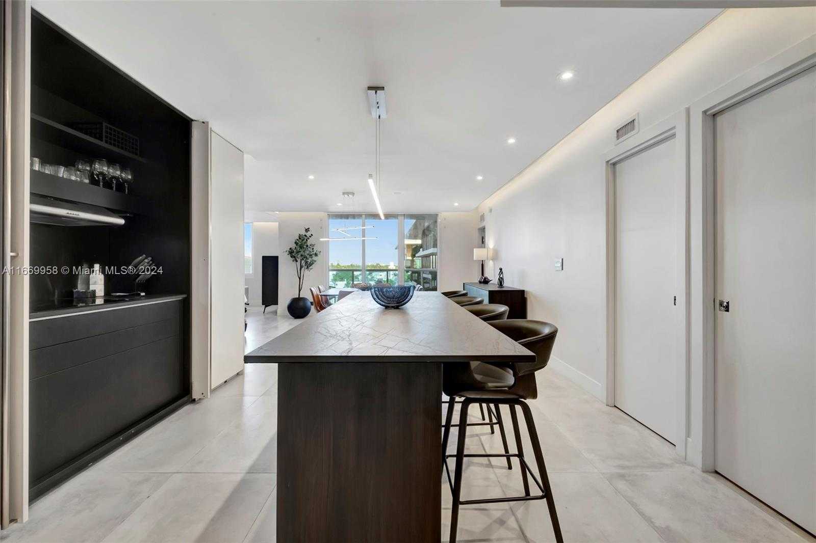 Small Image of 2301 COLLINS AVE #634/635, Miami Beach Number 21