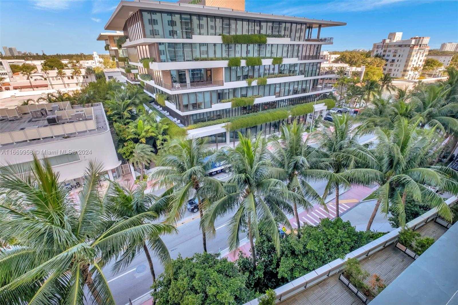 Small Image of 2301 COLLINS AVE #634/635, Miami Beach Number 28