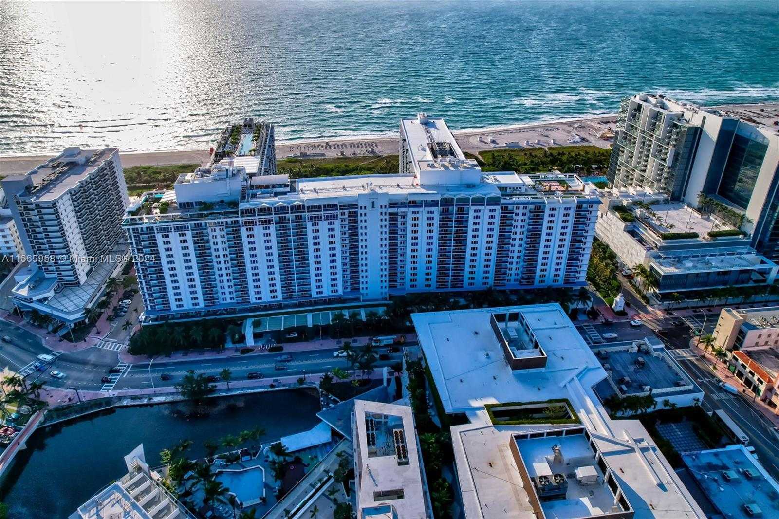 Small Image of 2301 COLLINS AVE #634/635, Miami Beach Number 39