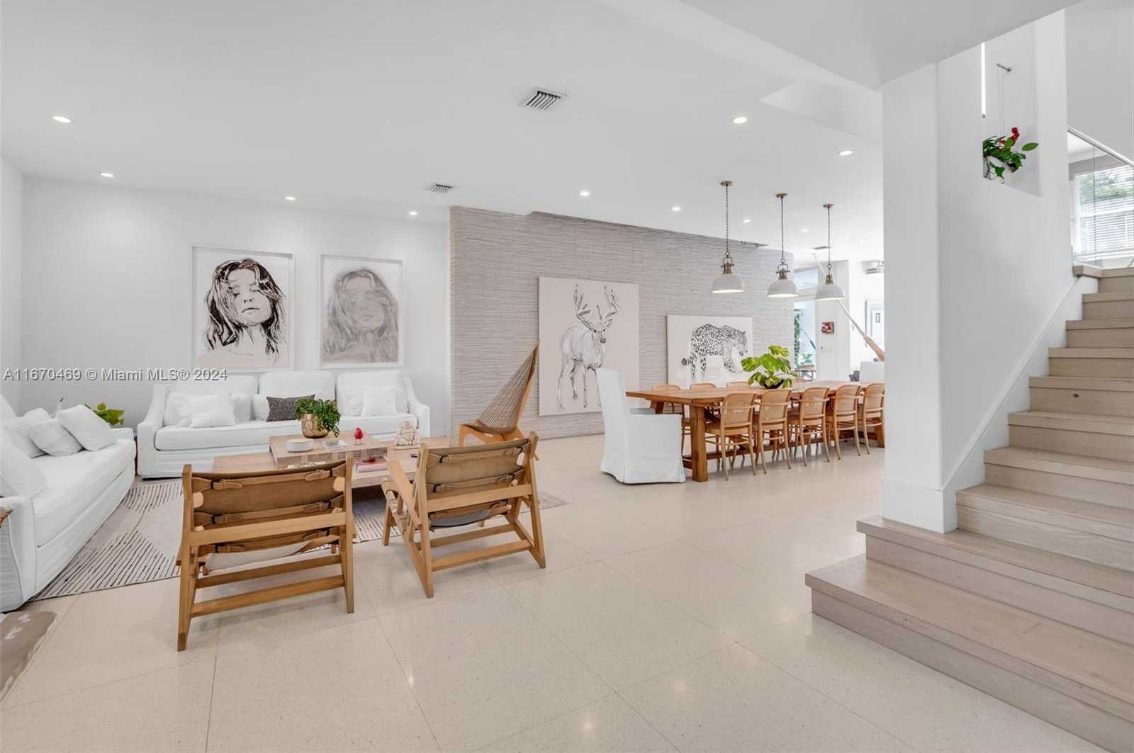 Small Image of 298 WEST MCINTYRE ST, Key Biscayne Number 5