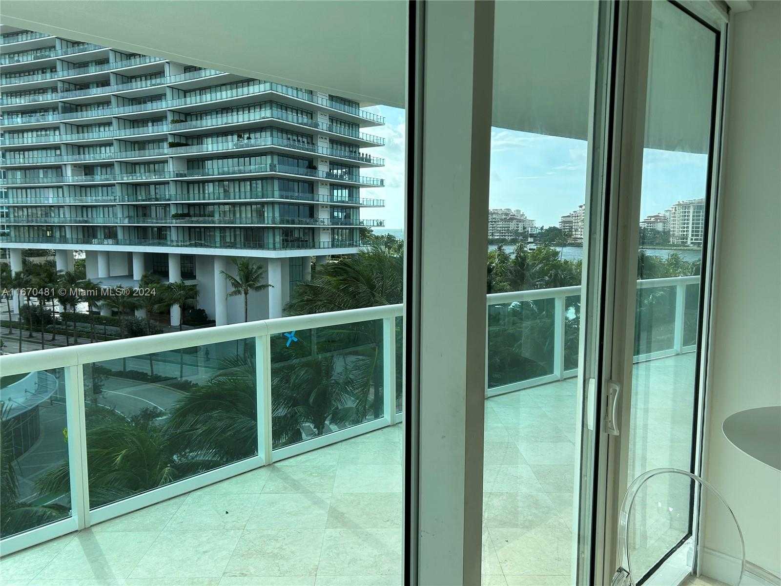 Small Image of 1000 SOUTH POINTE DR #507, Miami Beach Number 11