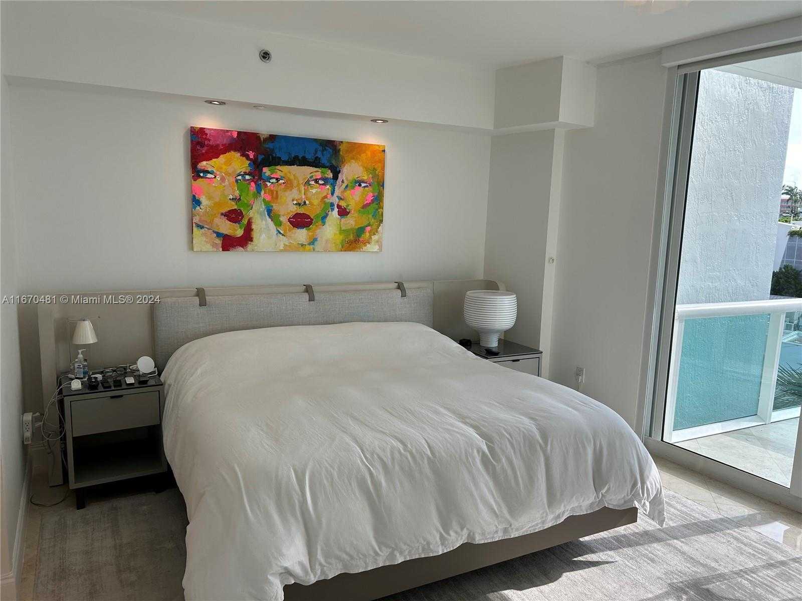 Small Image of 1000 SOUTH POINTE DR #507, Miami Beach Number 9
