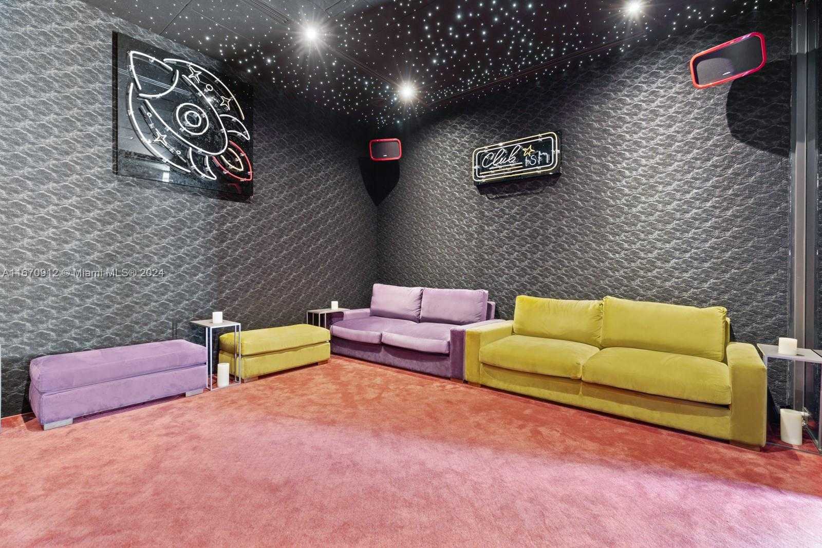 Small Image of 2051 NORTH BAY RD, Miami Beach Number 24
