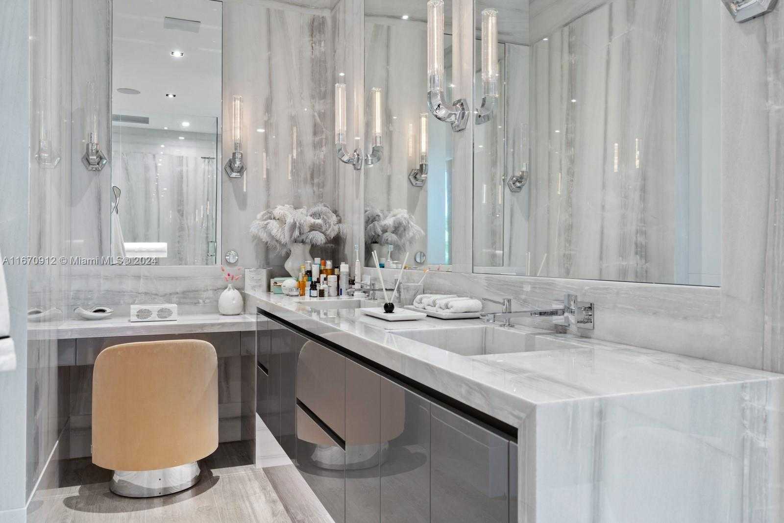 Small Image of 2051 NORTH BAY RD, Miami Beach Number 28