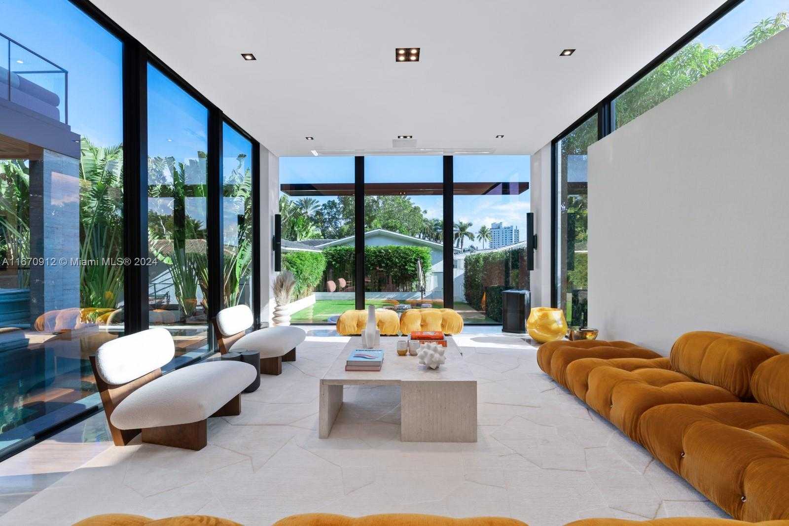 Small Image of 2051 NORTH BAY RD, Miami Beach Number 6