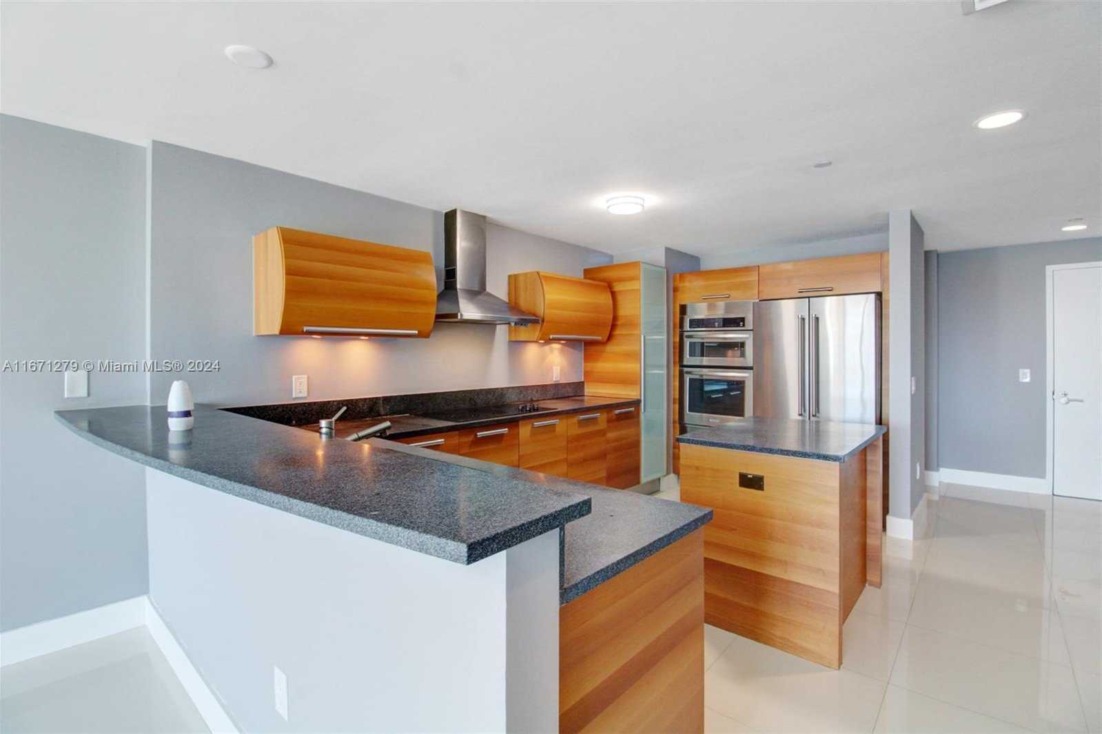 Small Image of 2950 NORTH EAST 188TH ST #516, Aventura Number 5
