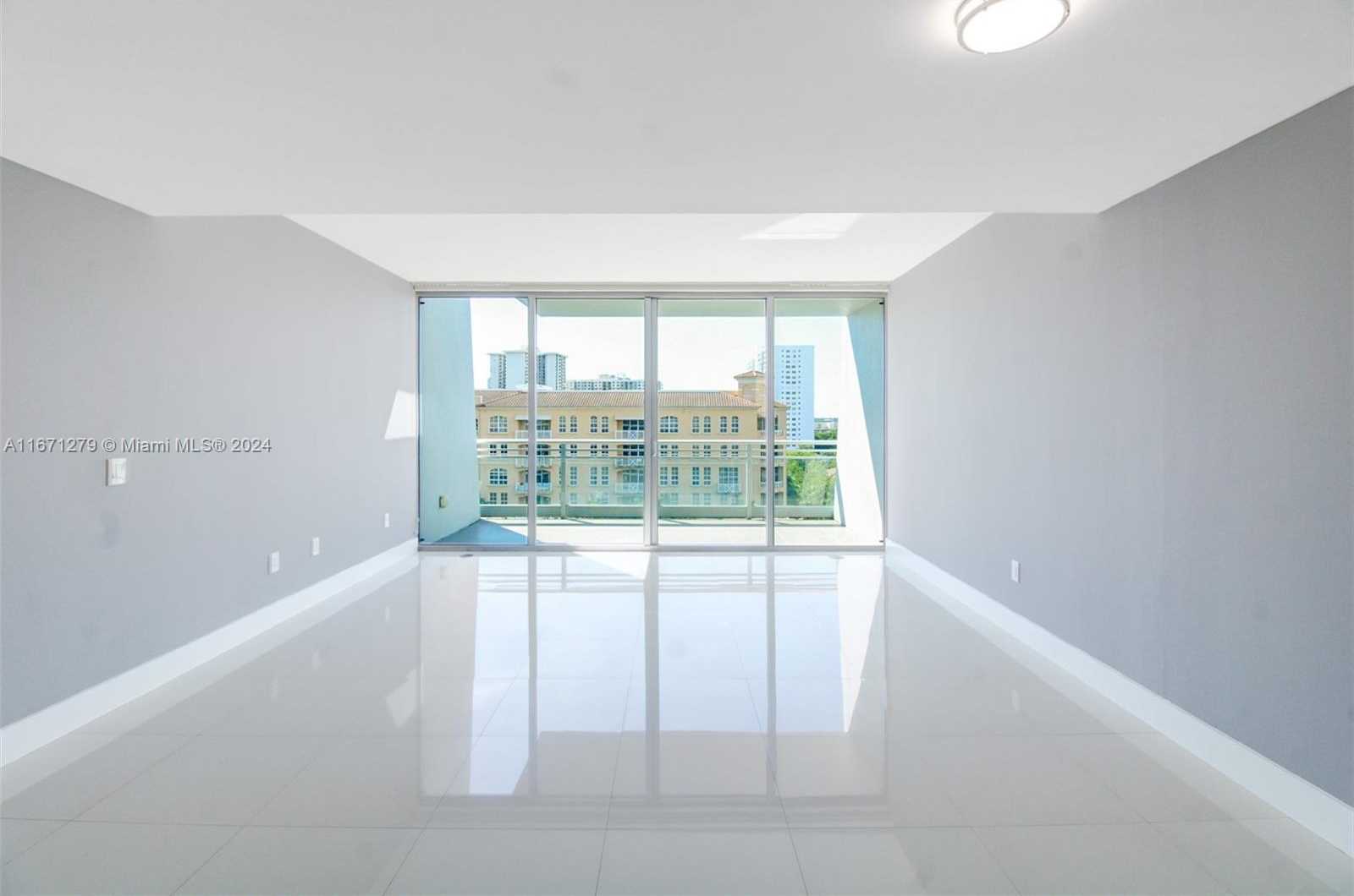 Small Image of 2950 NORTH EAST 188TH ST #516, Aventura Number 6