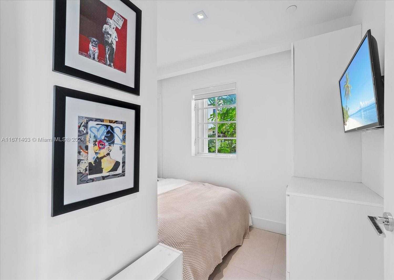 Small Image of 15713 FISHER ISLAND DR #15713, Miami Beach Number 24
