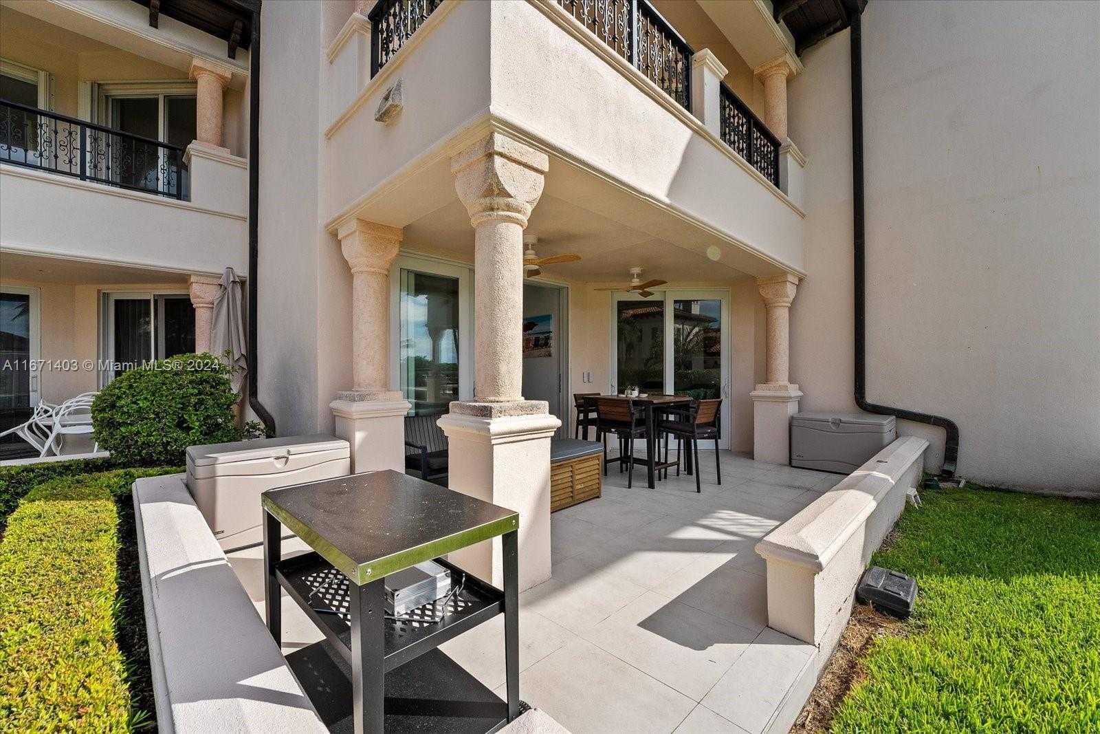 Small Image of 15713 FISHER ISLAND DR #15713, Miami Beach Number 28