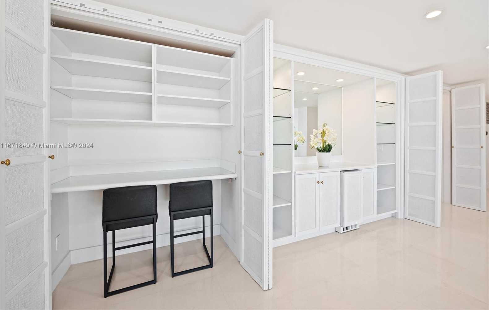 Small Image of 11113 BISCAYNE BLVD #PH4, Miami Number 26
