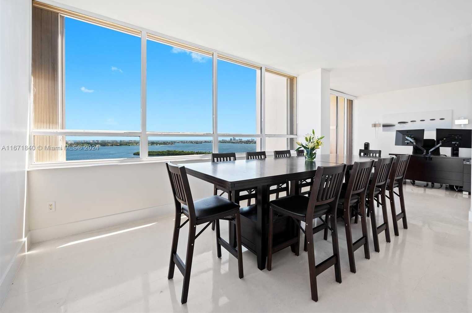 Small Image of 11113 BISCAYNE BLVD #PH4, Miami Number 29