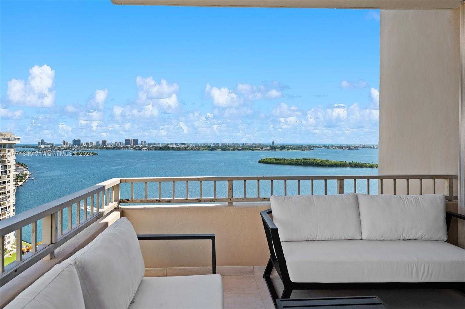 Small Image of 11113 BISCAYNE BLVD #PH4, Miami Number 9