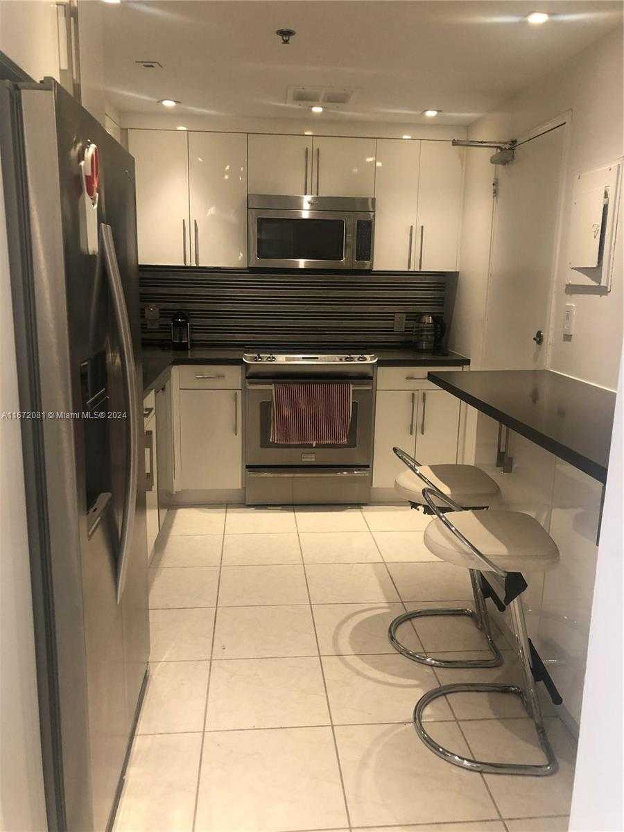 Small Image of 10185 COLLINS AVE #319, Bal Harbour Number 8