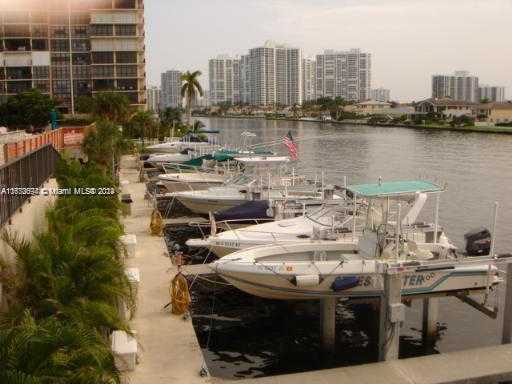 Small Image of 1980 SOUTH OCEAN DR #MK, Hallandale Beach Number 10
