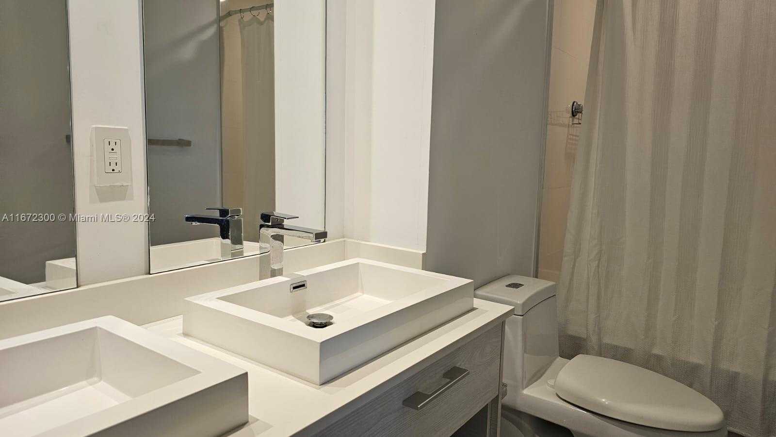 Small Image of 55 SOUTH WEST 9TH ST #2902, Miami Number 13