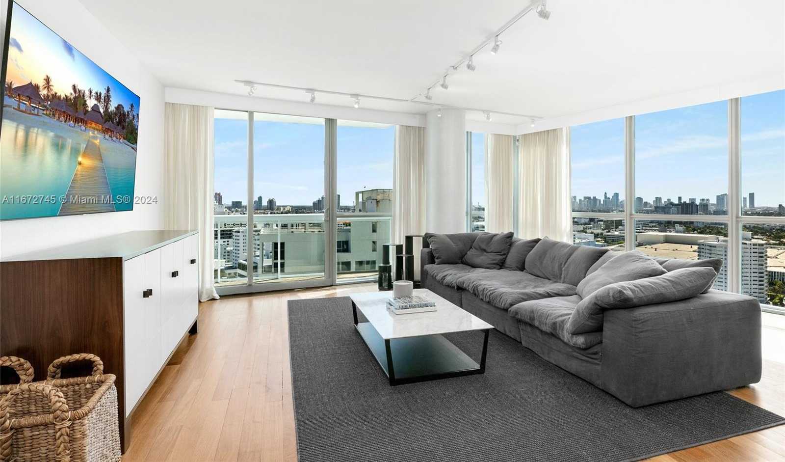 Small Image of 101 20TH ST #2706, Miami Beach Number 7