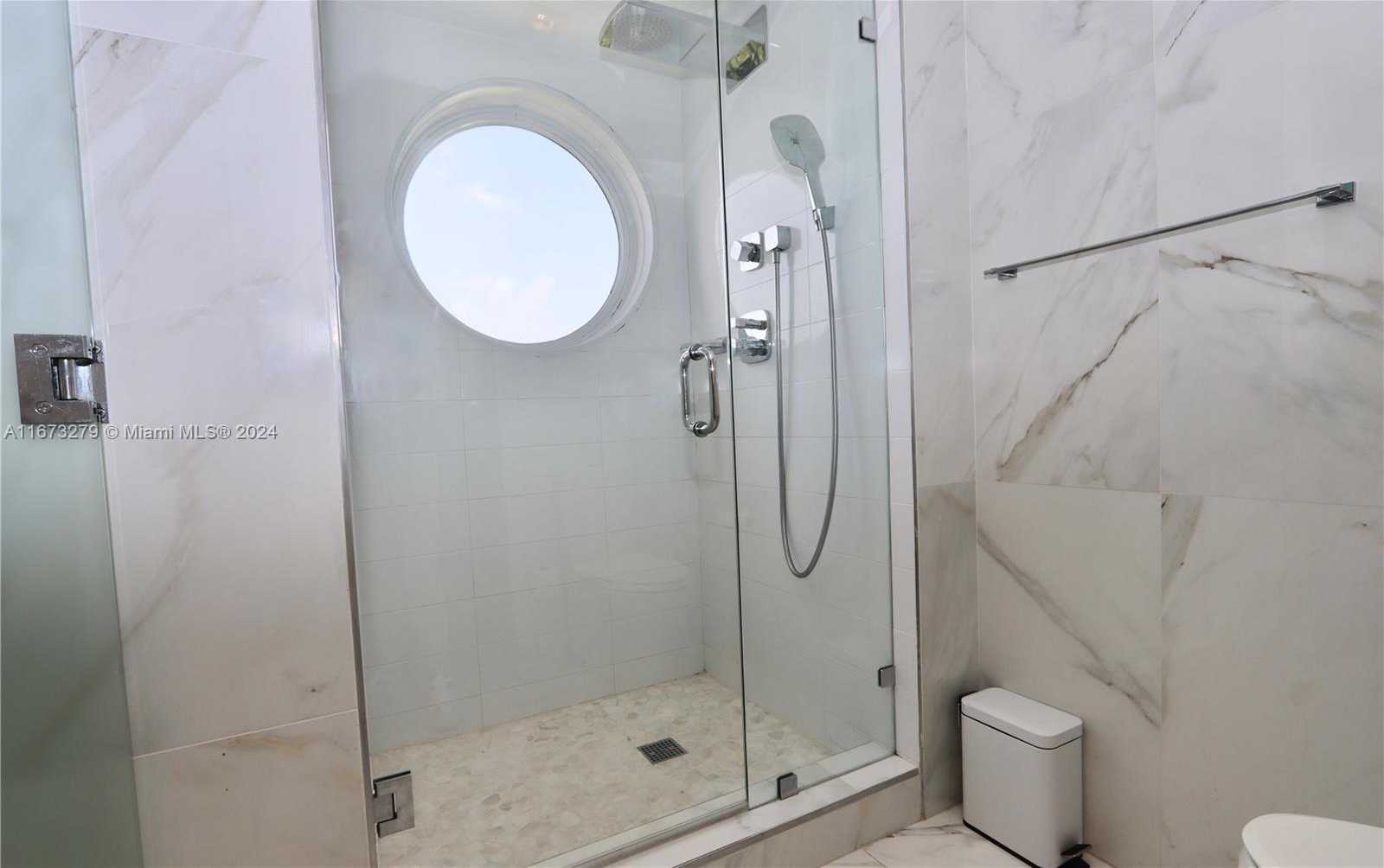 Small Image of 3000 Island Blvd, Aventura, FL 33160, USA Number 23