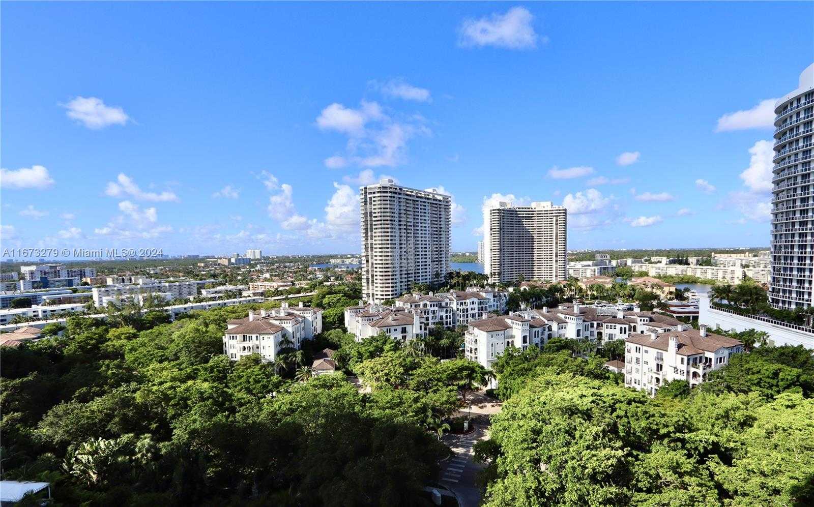 Small Image of 3000 Island Blvd, Aventura, FL 33160, USA Number 32